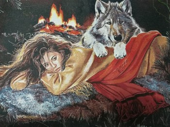 девушка с волком ― ИГРУШКИ И СУВЕНИРЫ ОПТОМ В НОВОСИБИРСКЕ