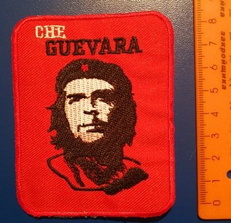 термонаклейка Че Гевара на красном флаге ― ИГРУШКИ И СУВЕНИРЫ ОПТОМ В НОВОСИБИРСКЕ