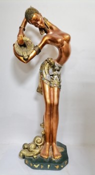 Девушка Африканка статуя ― ИГРУШКИ И СУВЕНИРЫ ОПТОМ В НОВОСИБИРСКЕ