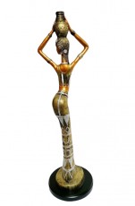 Африканка с кувшином статуэтка