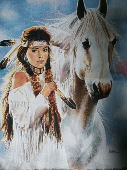 девушка с лошадью ― ИГРУШКИ И СУВЕНИРЫ ОПТОМ В НОВОСИБИРСКЕ