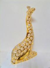 жираф статуя золото