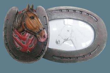 Рамка с лошадью ― ИГРУШКИ И СУВЕНИРЫ ОПТОМ В НОВОСИБИРСКЕ